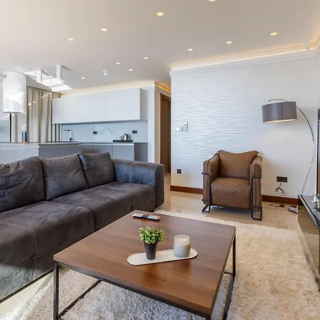 Fran Apartment